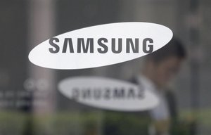 Samsung займет деньги на полупроводниковые инвестиции в дисплейном бизнесе