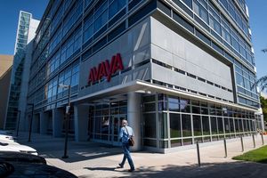 Avaya подала заявление о банкротстве